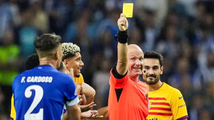 Ref Anthony Taylor has shown 5+ cards in 26 of his last 40 UEFA club appointments